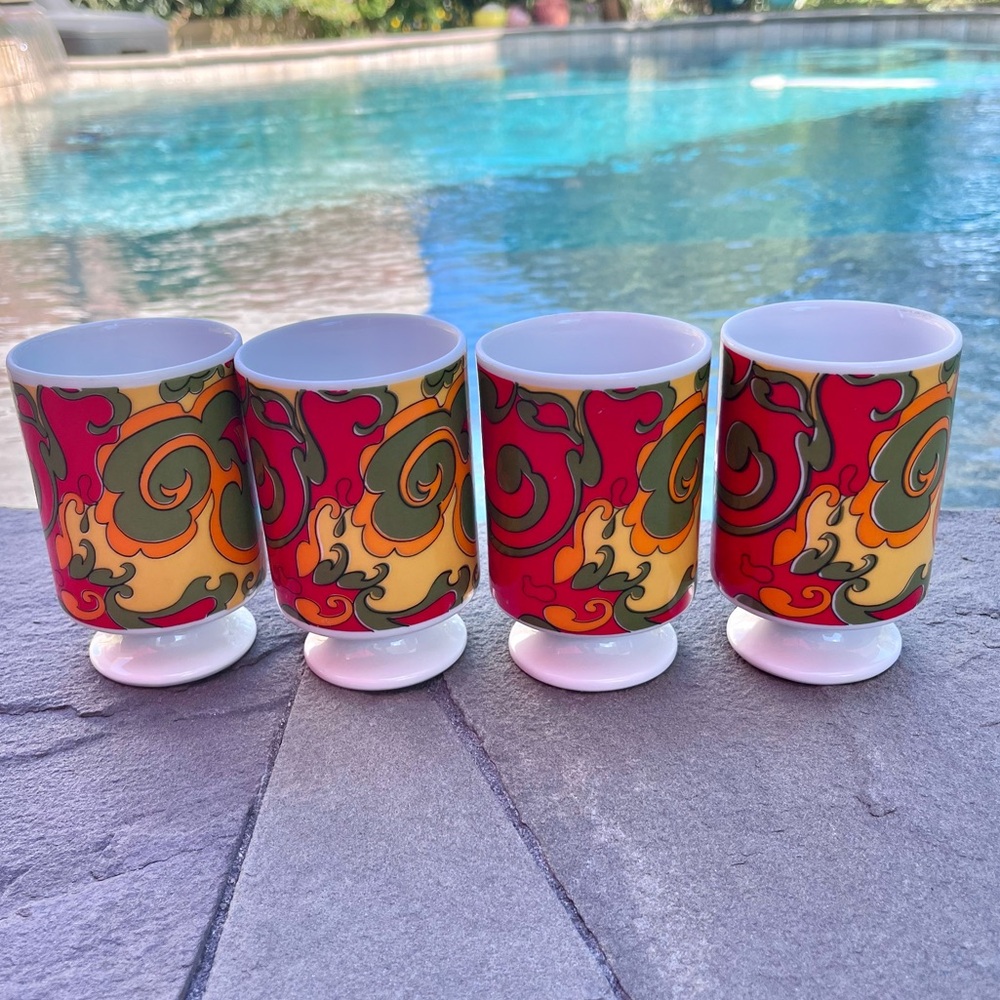 Holt-Howard Set Of 4 Mid-Century Pedestal Footed Mugs Groovy Psychedelic Vintage